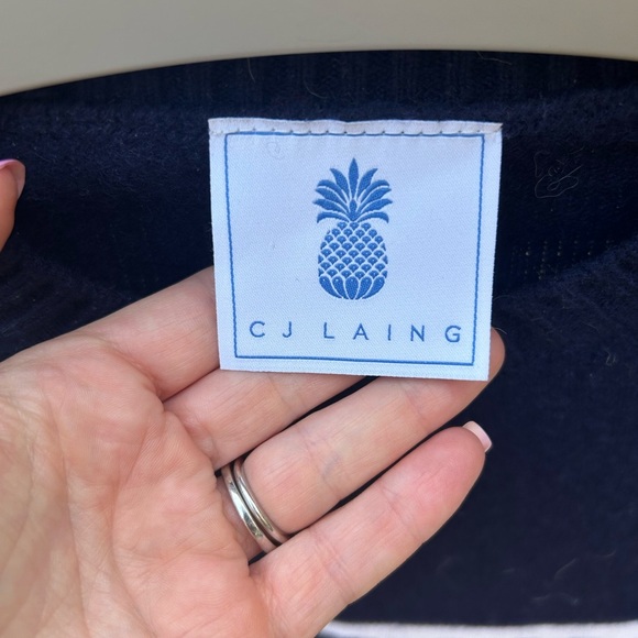 CJ Laing Cashmere Aspen Navy and Red Sweater - Picture 2 of 4